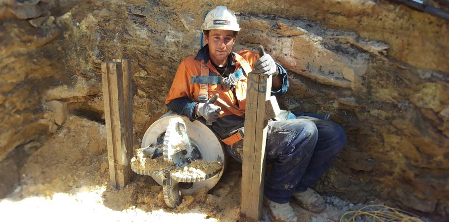 Driller Jason claims Pezzimenti Tunnelbore's 1000th Microtunnel