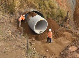 Pezzimenti Open Face Pipejacking Tiaro Slipline Culvert beneath Bruce Highway