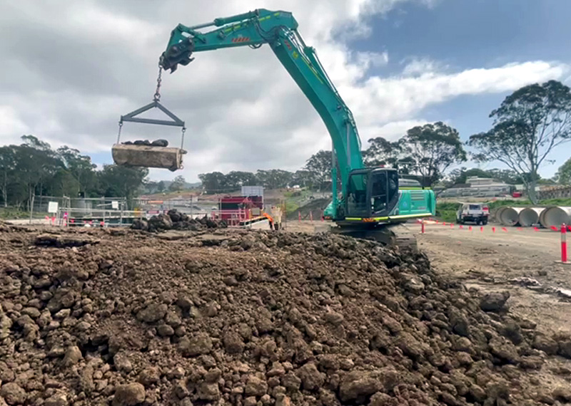 Pezzimenti Case Study Mount Ousley Culvert Installation Dry Spoil Pile